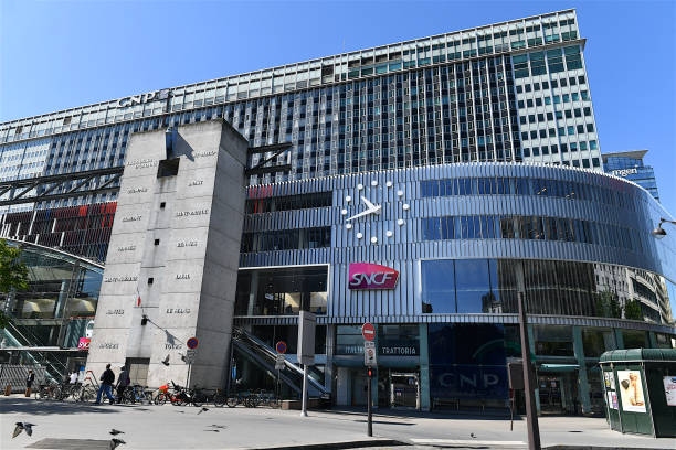gare montparnasse 3